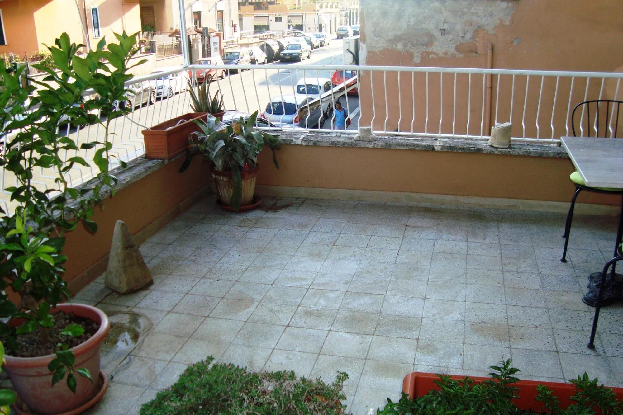 Alloggio Turistico Via Dei Faggi - Room Rome Exterior photo